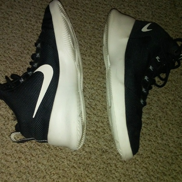 Nike hyperdunks - Picture 3 of 3